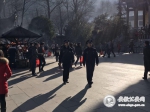 九华山民警奋战在景区安保的第一线 - 公安厅