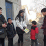 明光市桥头镇妇联组织大学生向农村留守儿童赠书 - 妇联