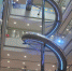 重庆商场高空滑梯 4楼到1楼仅需12秒 - 安徽网络电视台