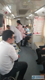 无偿献血 为生命加油 - 安徽新闻网