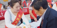 滁州市南谯区妇联积极参加“全国科普日” 宣传活动 - 妇联