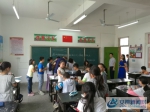 泾县黄村镇免费为留守儿童检查血吸虫病 - 安徽新闻网