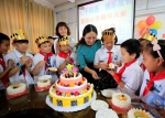 全椒县妇联与留守儿童心手相连共过集体生日 - 妇联