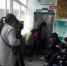 图为适龄妇女在等待检查。.jpg - 安徽新闻网