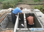 农户在建三格式卫生厕所 - 安徽新闻网
