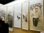 皖西中学“墨香社”组织学生参观喜庆党的“十九大”书画展 - 安徽经济新闻网