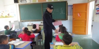 警校联合开展“做自己的首席安全官——平安校园行” 主题宣传活动 - 安徽新闻网