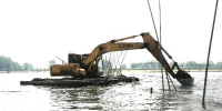 怀远县河溜镇强力推进芡河湖围栏网养殖设施拆除 - 安徽新闻网