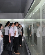 “国际档案日”安徽省档案展示馆迎来参观小高峰 - 档案局