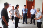 省局吴丽华副局长开展走访慰问和扶贫调研 - 食品药品监管局