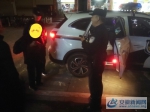 六安：古稀老人烧香祈福迷了路 贴心民警全程护送助返家 - 安徽新闻网