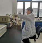 我校在读研究生发表SCI封面论文 - 合肥学院